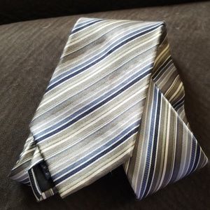 Van Heusen Tie